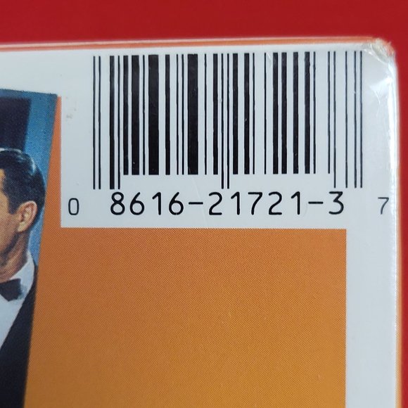 Pin Up Girl in Technicolor Betty Grable 1989 VHS New Sealed - Picture 8 of 8